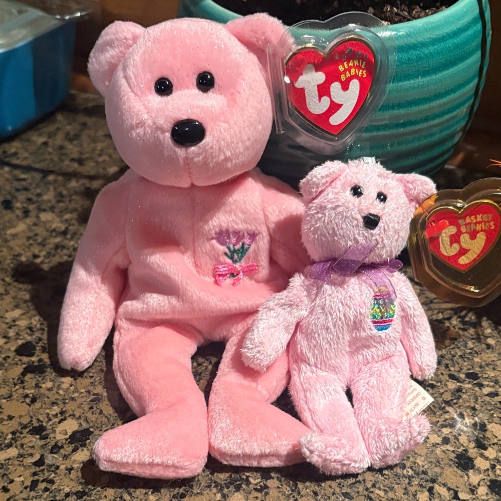 NWT 2 TY Pink Beanie Babies - 2001 Mum for Mothers Day/Birthday & Mini 2001 Eggs